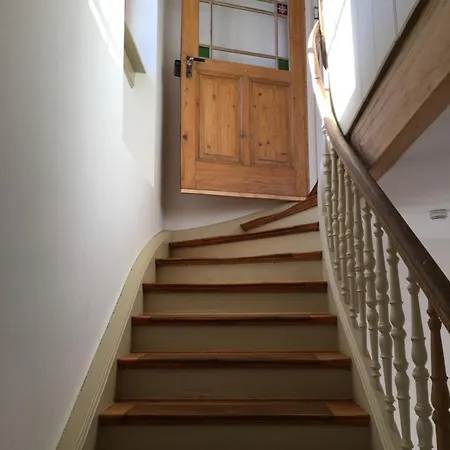 Apartamento Fluss&gleis Im Historischen Bahnhofsgebaeude In An Der Lahn *