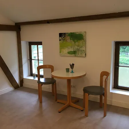 Apartamento Fluss&gleis Im Historischen Bahnhofsgebaeude In An Der Lahn Balduinstein