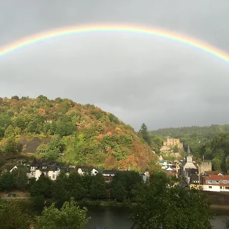 Fluss&gleis Im Historischen Bahnhofsgebaeude In An Der Lahn Apartamento Balduinstein