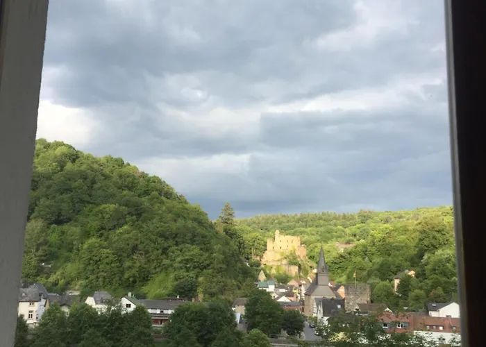 Fluss&gleis Im Historischen Bahnhofsgebaeude In An Der Lahn Balduinstein