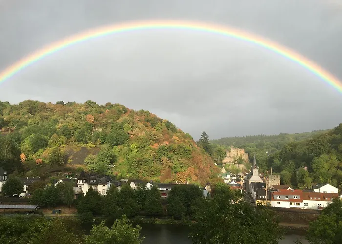 Fluss&gleis Im Historischen Bahnhofsgebaeude In An Der Lahn Apartament Balduinstein